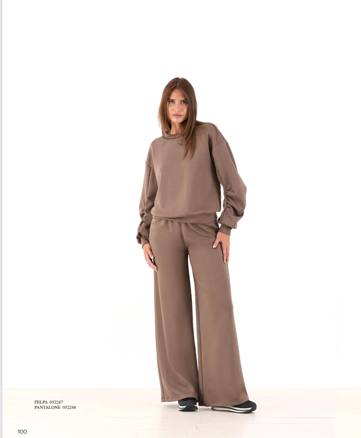 Coordinato oversize Pdk elasticizzato felpa con applicazioni e Pantone a palazzo