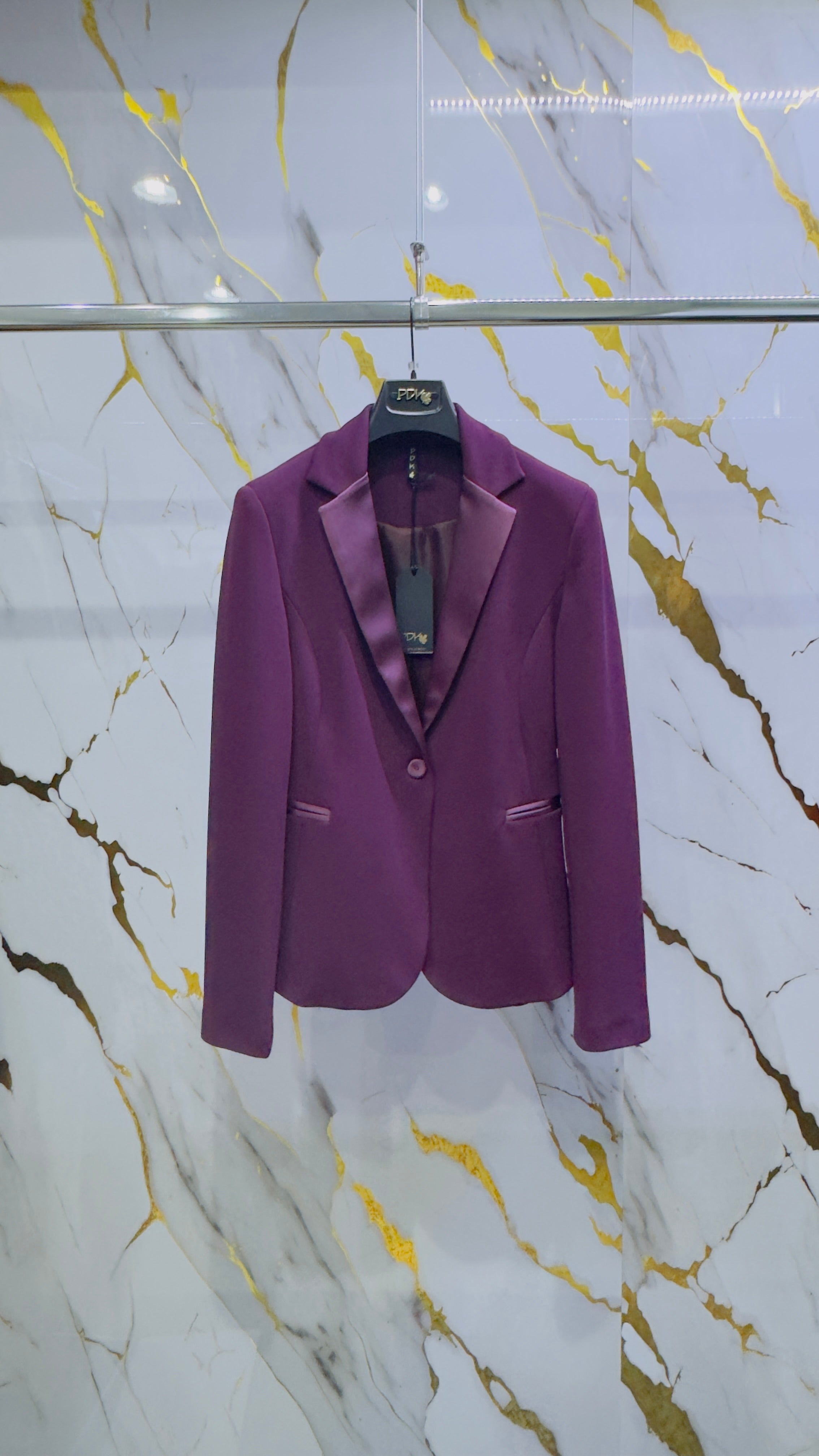 Tailleur Pdk elasticizzato con pantalone a palazzo