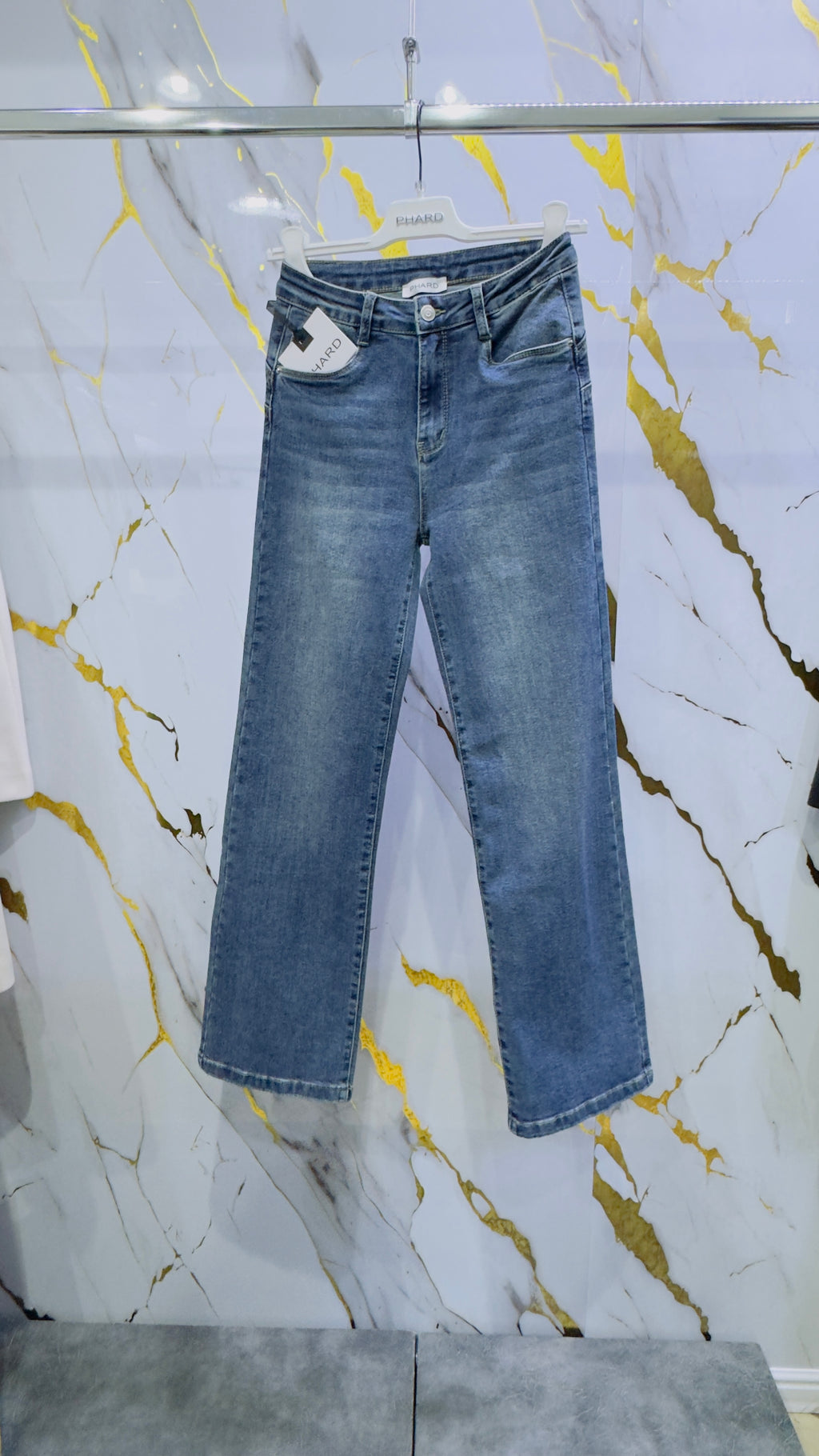 Jeans Phard taglio diritto elasticizzato