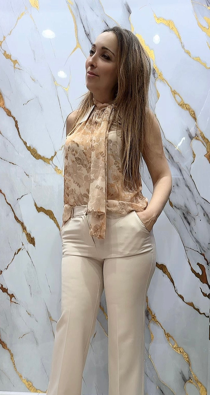 Pantalone a zampa elegante