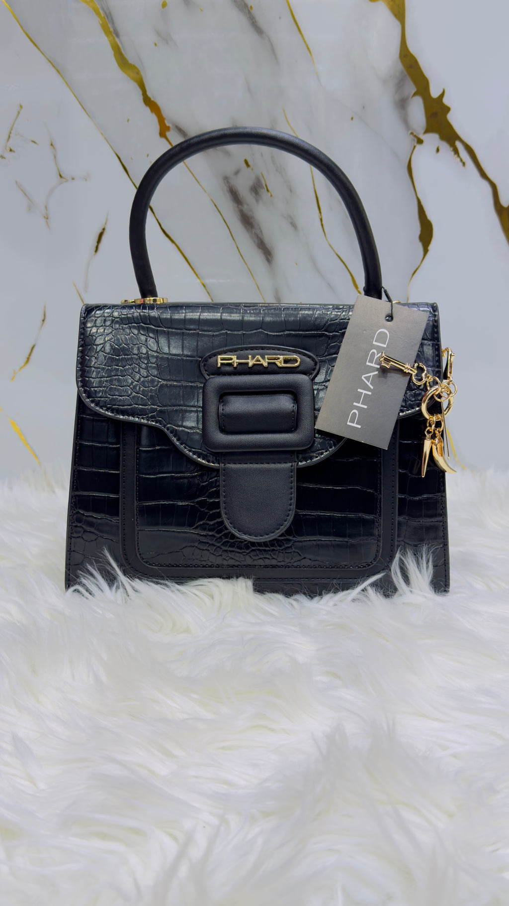 Borsa Phard con ciondolo in ecopelle misura media