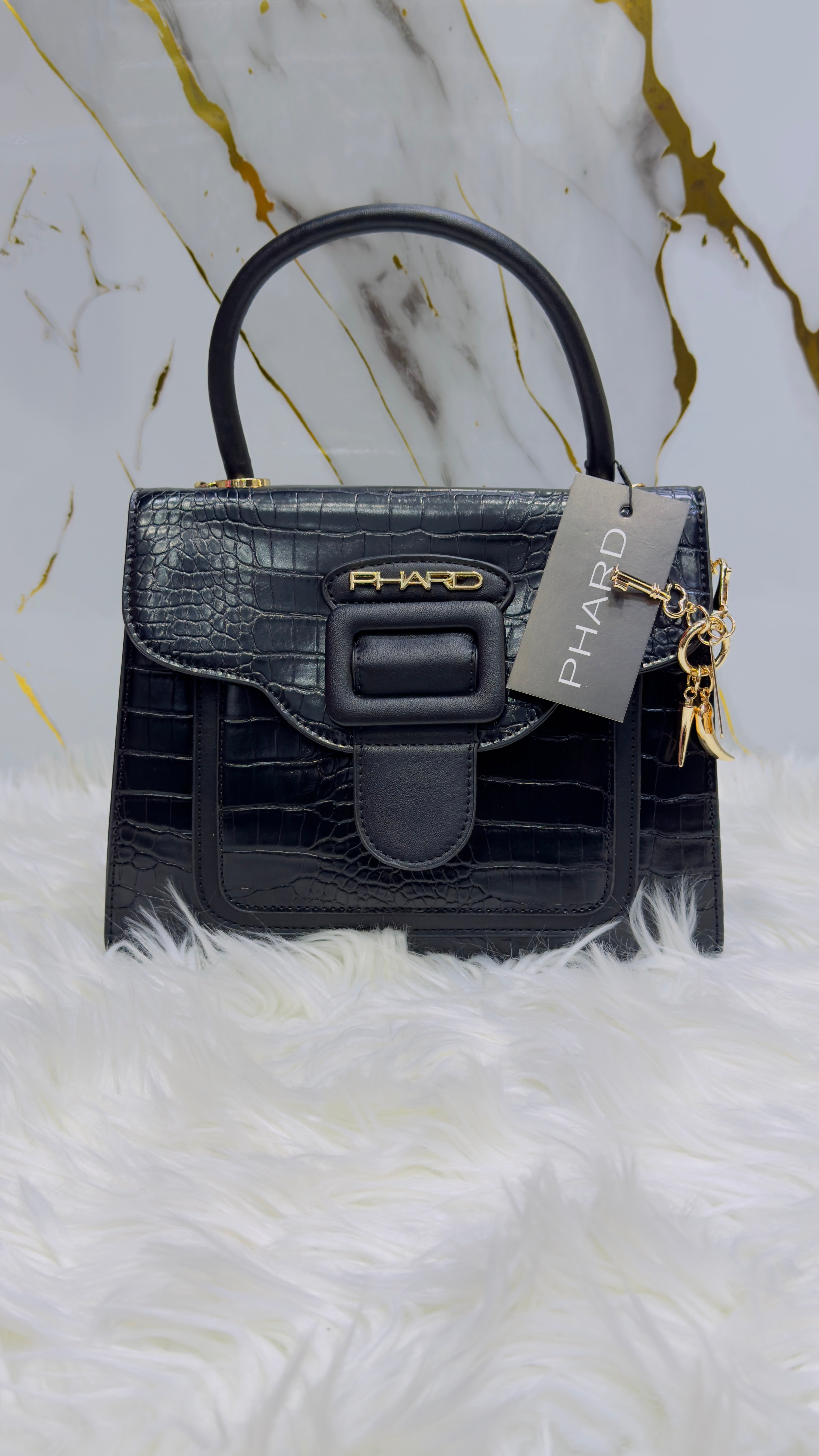 Borsa Phard con ciondolo in ecopelle misura media