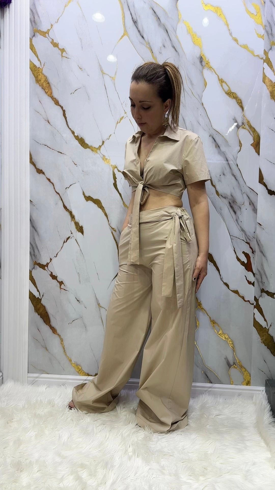 Coordinato Sarah Chole crop con laccetto e pantalone a palazzo in cotone