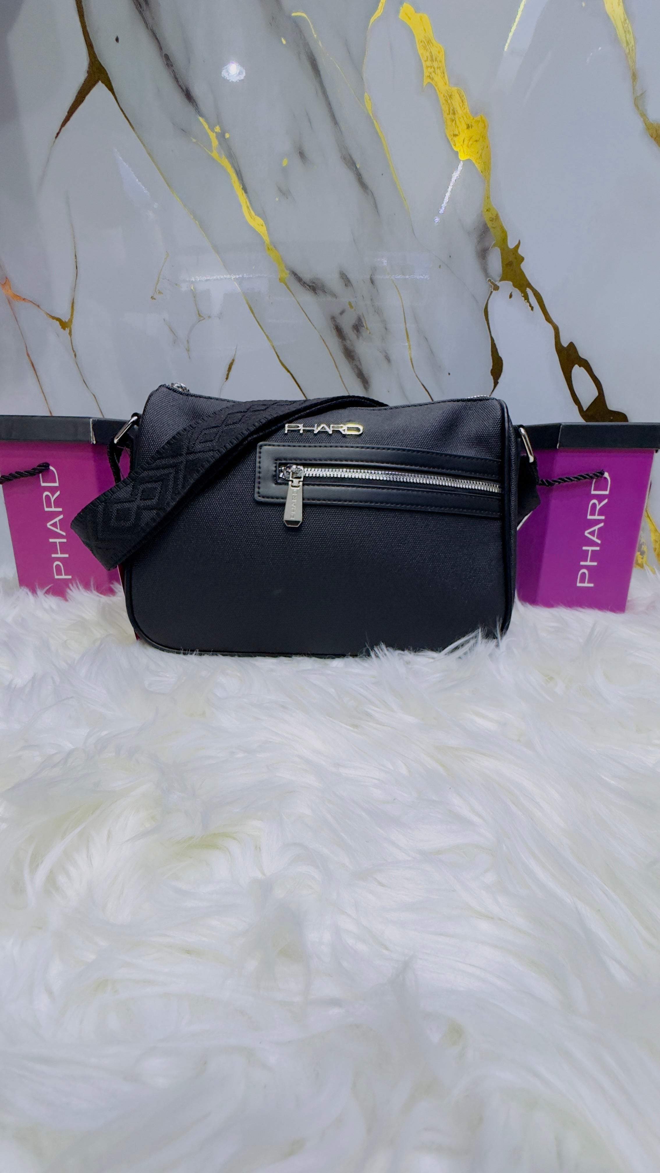 Borsa Phard in ecopelle e tessuto tecnico