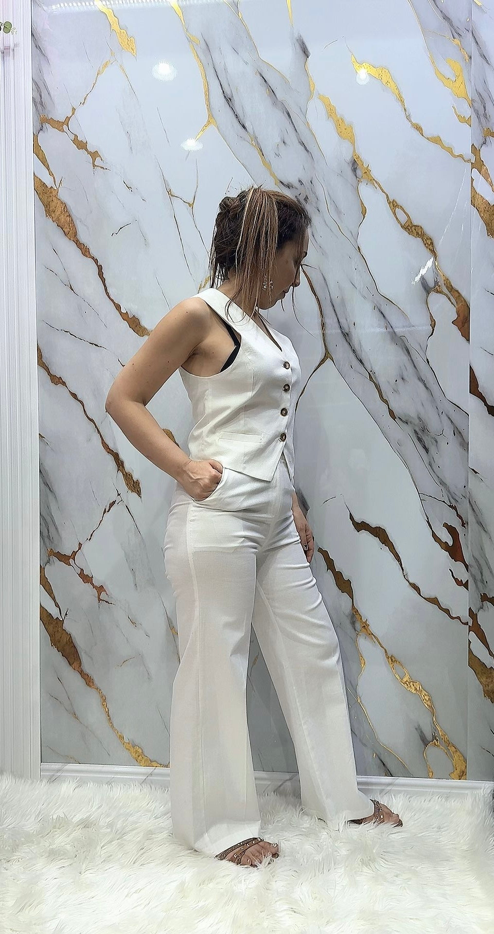 Coordinato gilet e pantalone a palazzo Sarah Chole in lino