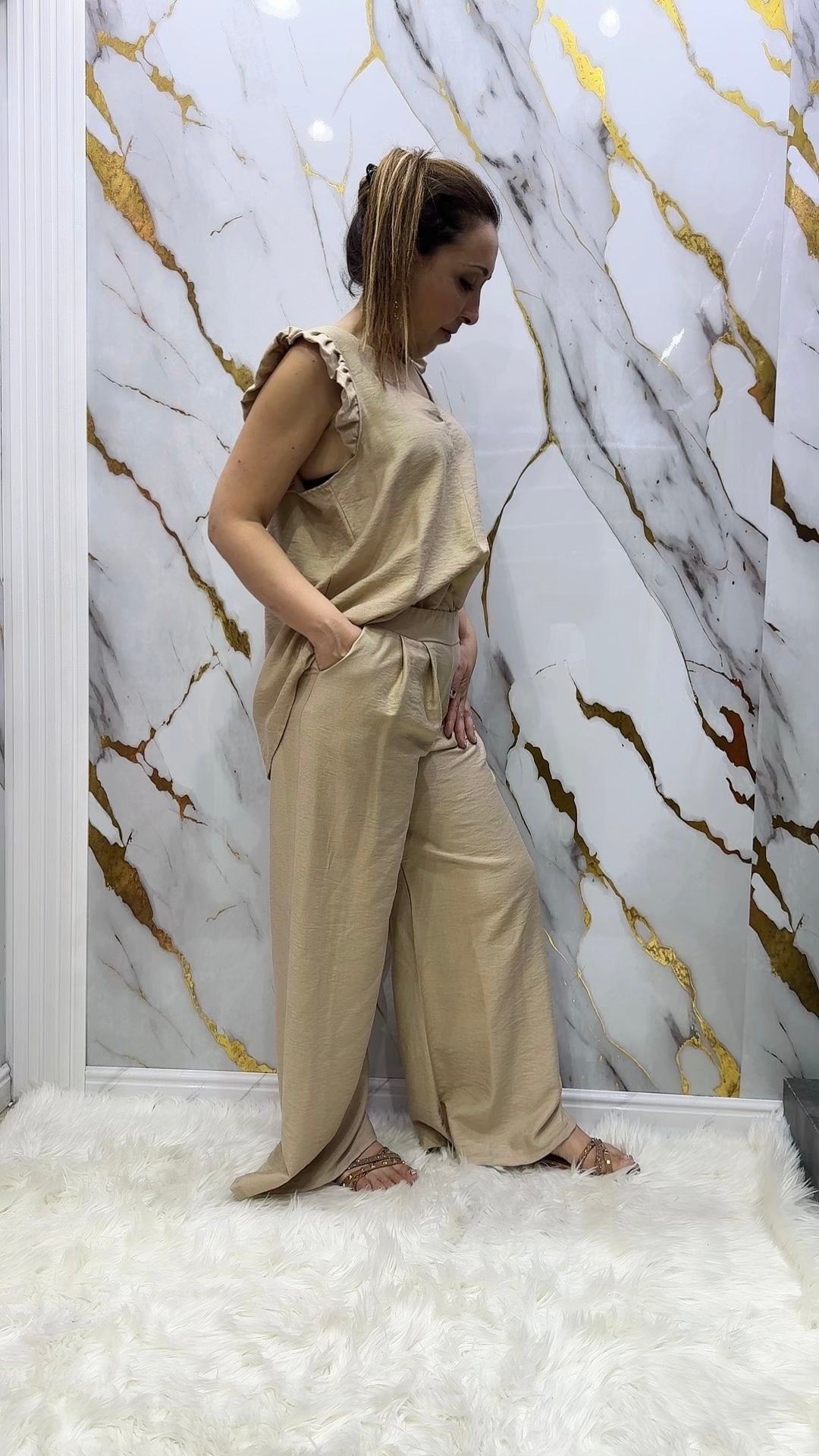 Coordinato pdk pantalone a palazzo e blusa tinta unita