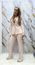 Tailleur Pdk pantalone a zampa e giacca con un bottone
