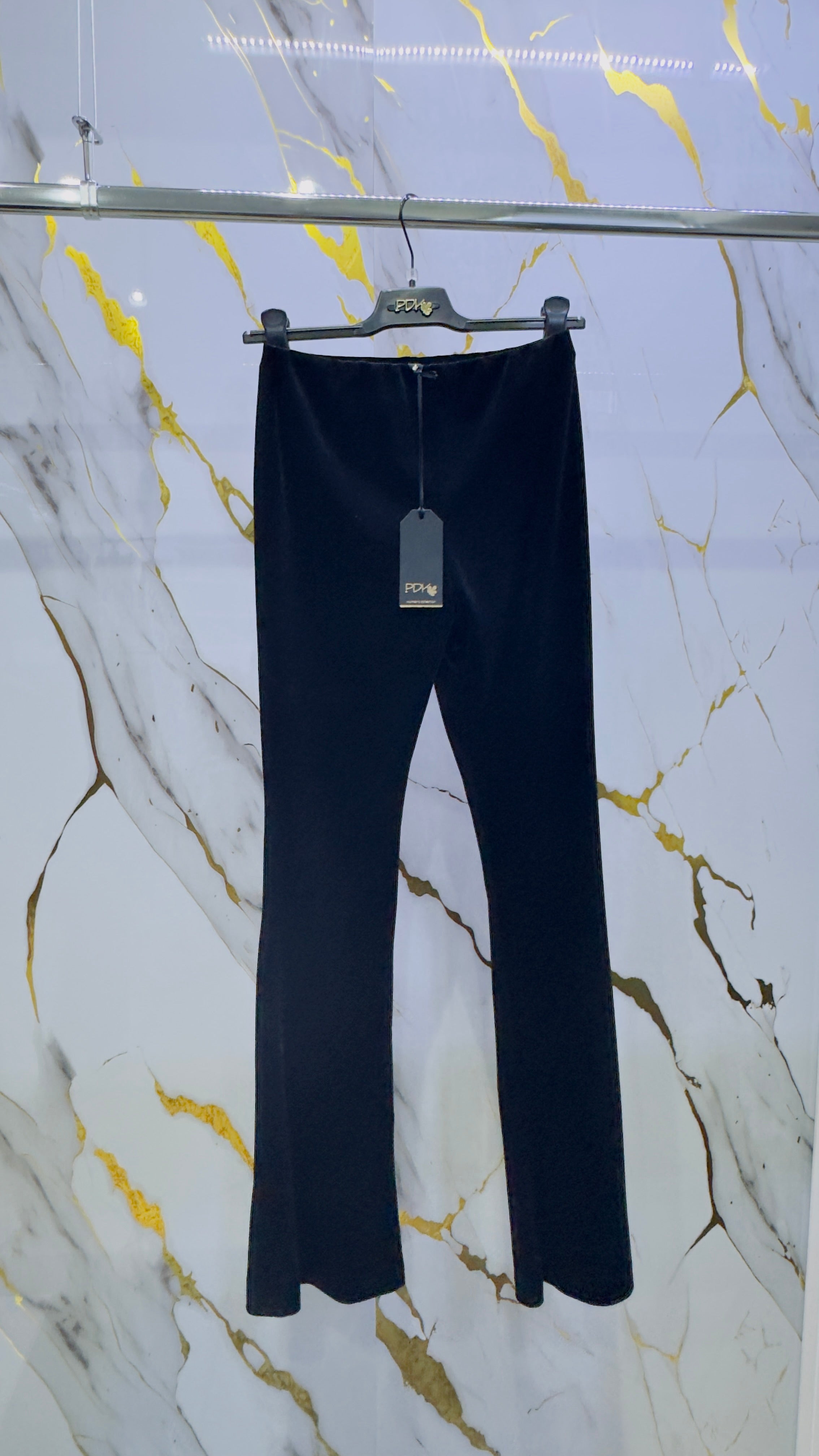 Coordinato 2 pezzi in velluto Pdk pantalone a zampa e body